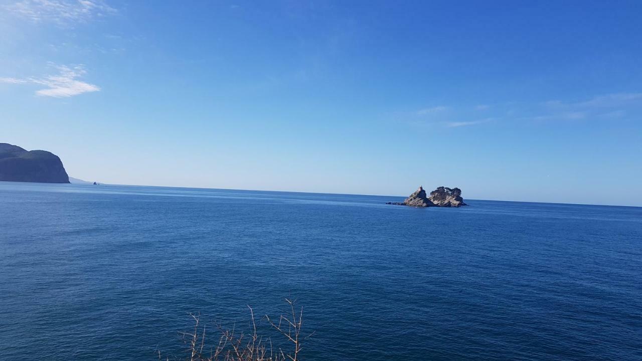 Montenegro Sea Pearl Apartments Petrovac Exterior foto